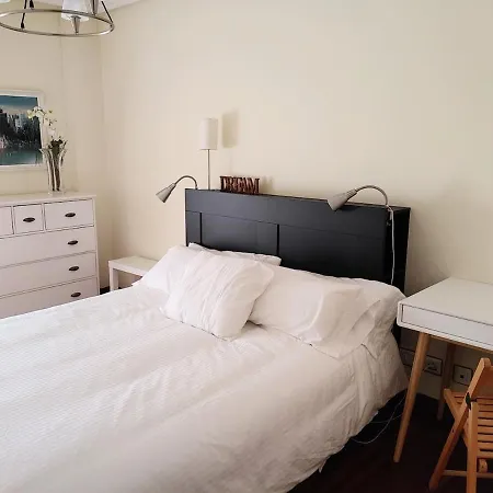 Orchid Gran Bilbao, Parking Apartment